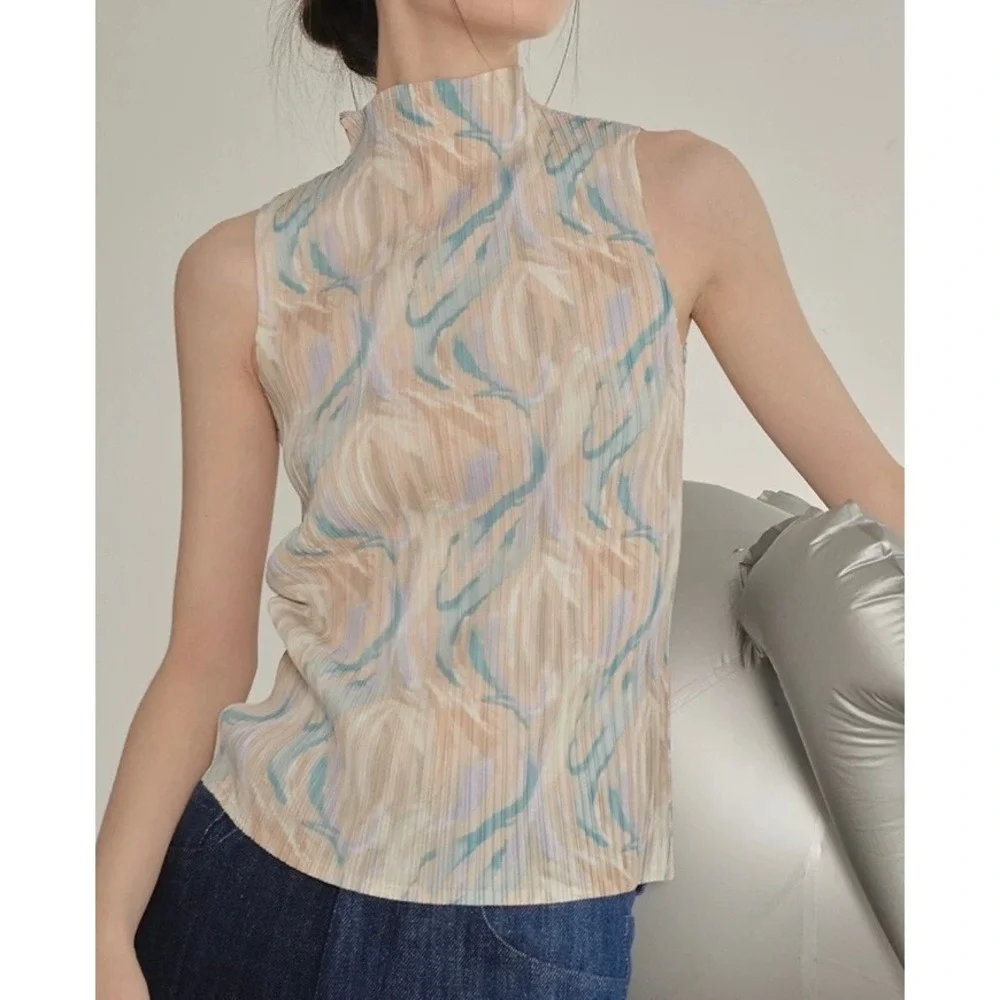 Sleeveless Mock Neck Top Abstract Print Pleated Elegant Party Blouse - Picture 1 of 3